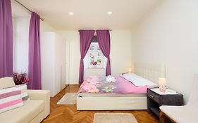 Spacious 3 Bedroom Dubrovnik Apartment